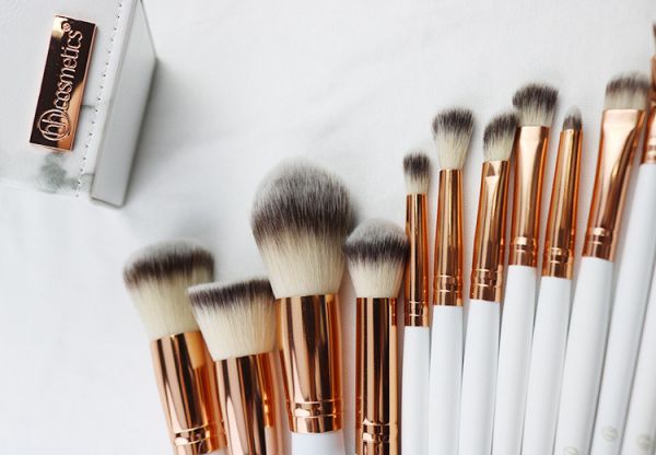 BH Cosmetics BH Signature Rose Gold Brush Set 13 pcs